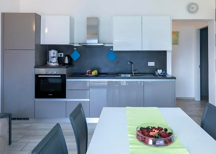La Collinetta View Apartment *